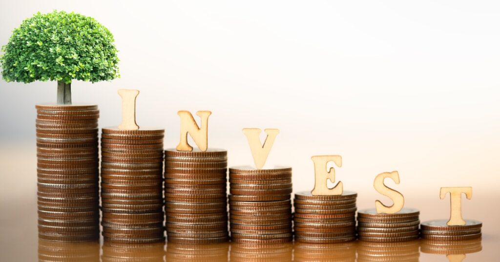 Investing Wisely: The Mutual Fund Advantage